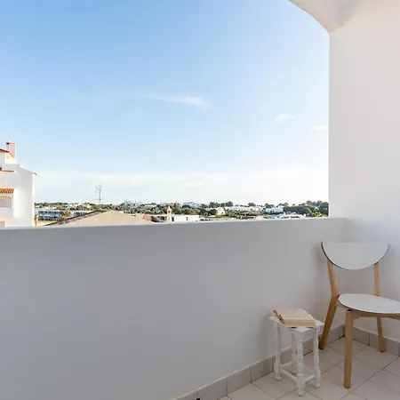 Miralvor Beach Алвор